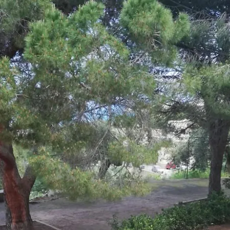 Del Vescovo 4* Cefalu