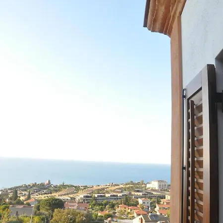 Del Vescovo 4* Cefalu