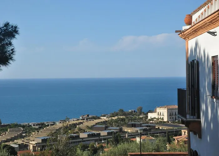 Del Vescovo Konukevi