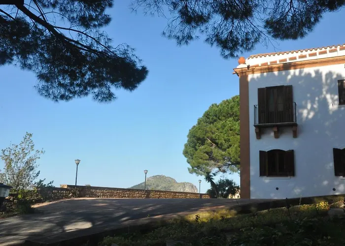 Del Vescovo Penzion Cefalù