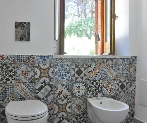 Del Vescovo Konukevi 4*